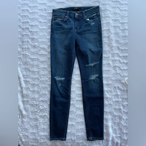 Joe’s Jeans The Icon Mid Rise Skinny Jeans